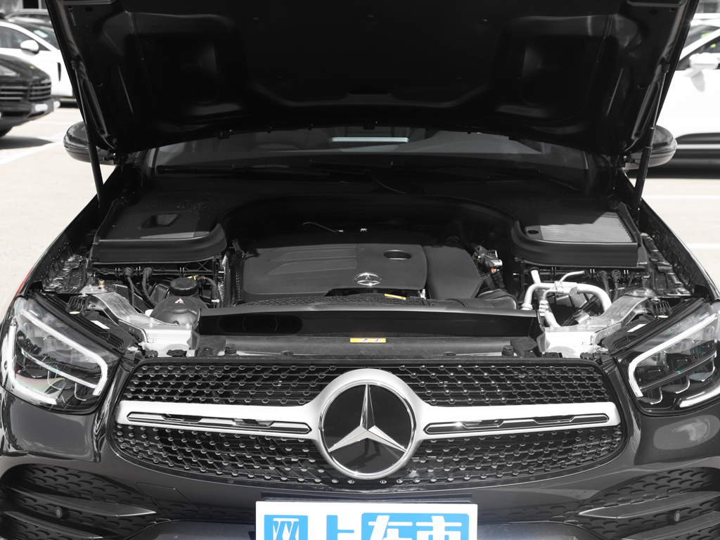 奔驰GLC 图片