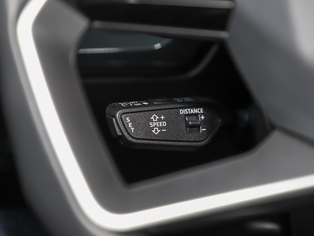 奥迪Q5 e-tron 图片