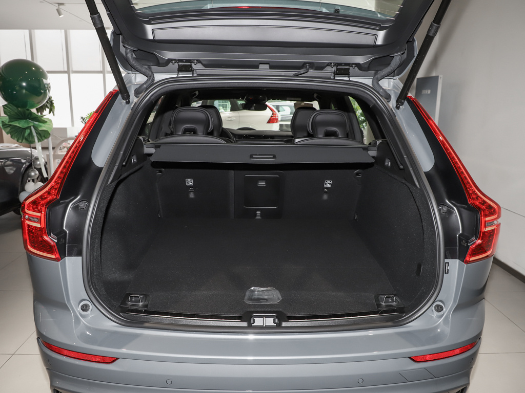 沃尔沃XC60新能源 图片