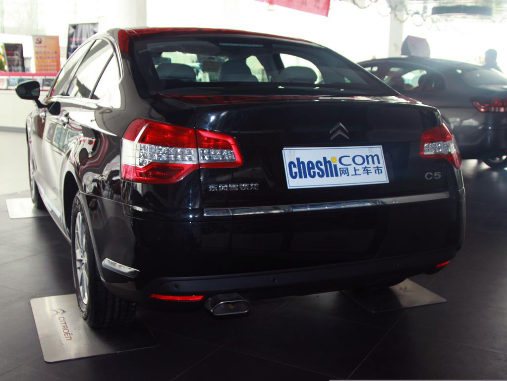 C5 2.3 AT尊驭型2012款