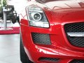 SLS AMG  2010款 车辆右前大灯正视图