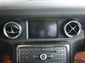 SLS AMG  2010款 中控仪表台上方