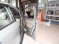 逸致 2011款 1.8 CVT 7座豪华多功能版图片