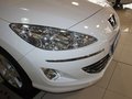标致408 2011款 2.0 MT 舒适版图片