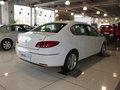 标致408 2011款 2.0 MT 舒适版图片