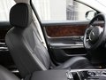 捷豹XJ 2012款 3.0 AT 全景商务图片