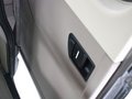 新途V80 2011款 2.5T MT 短轴中顶尊杰版图片