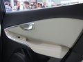 沃尔沃V40 图片