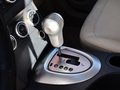 东风日产  2.0L CVT 挂档把手特写