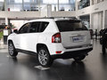 指南者(进口) 2.0L 自动 两驱豪华版 5座 2014款图片