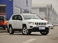 指南者(进口) 2014款 指南者 2.0L 6AT两驱运动版图片