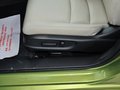 东风本田  1.8L CVT 驾驶席侧面特写
