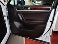 途锐 2014款 3.0TSI V6 新锐版 5座图片