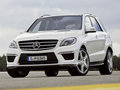 奔驰M级AMG 图片