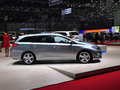 Auris Touring Sports 2013款图片