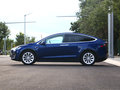 MODEL X 圖片