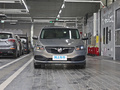 别克GL6 图片