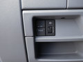 新途V80 图片