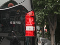 威霆 图片