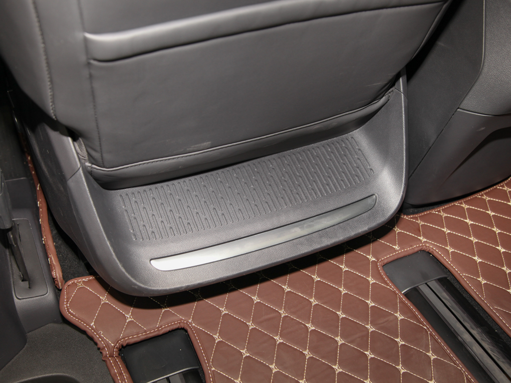 上汽大通MAXUS G90 图片