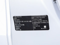 揽胜极光 图片