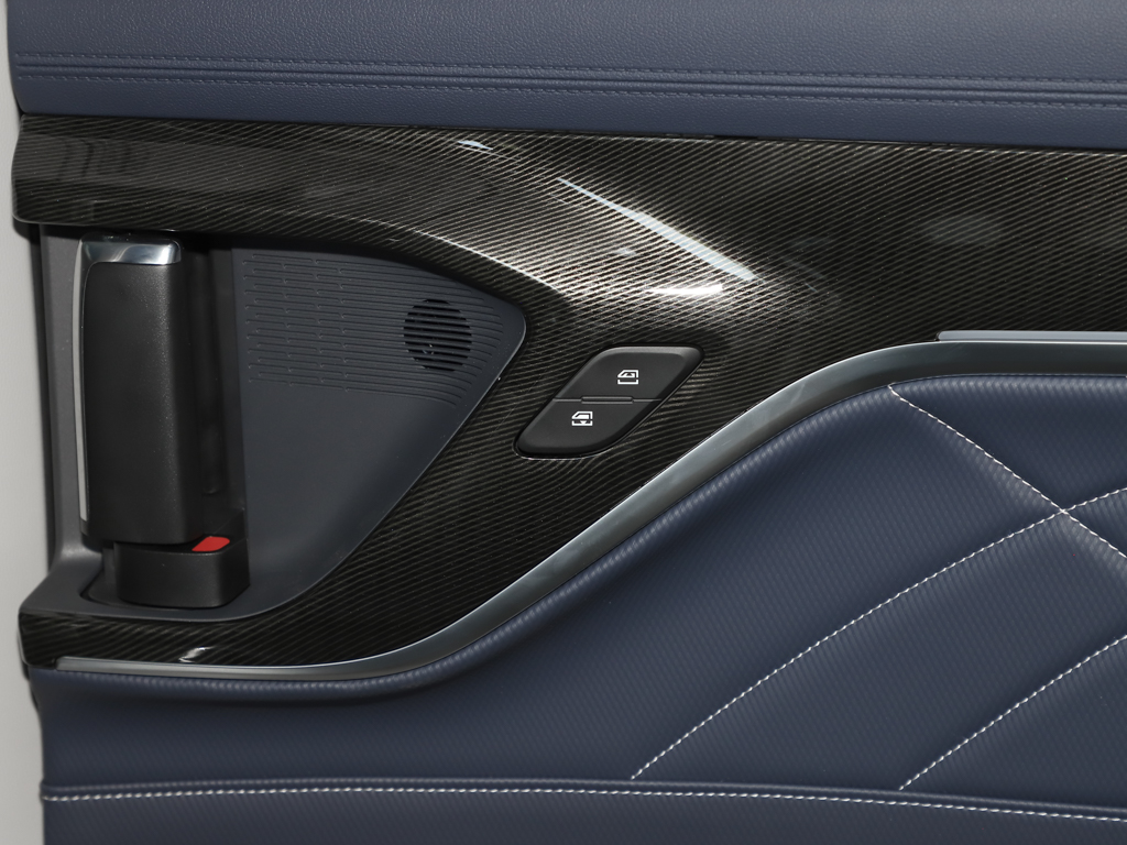 上汽大通MAXUS G90 图片