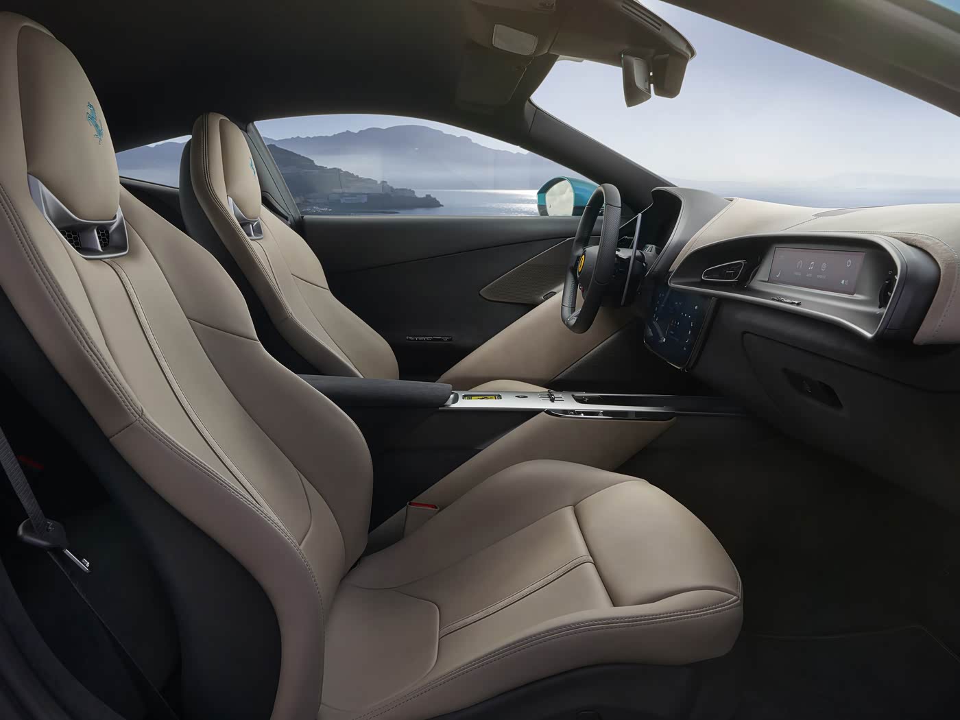 法拉利Amalfi 图片