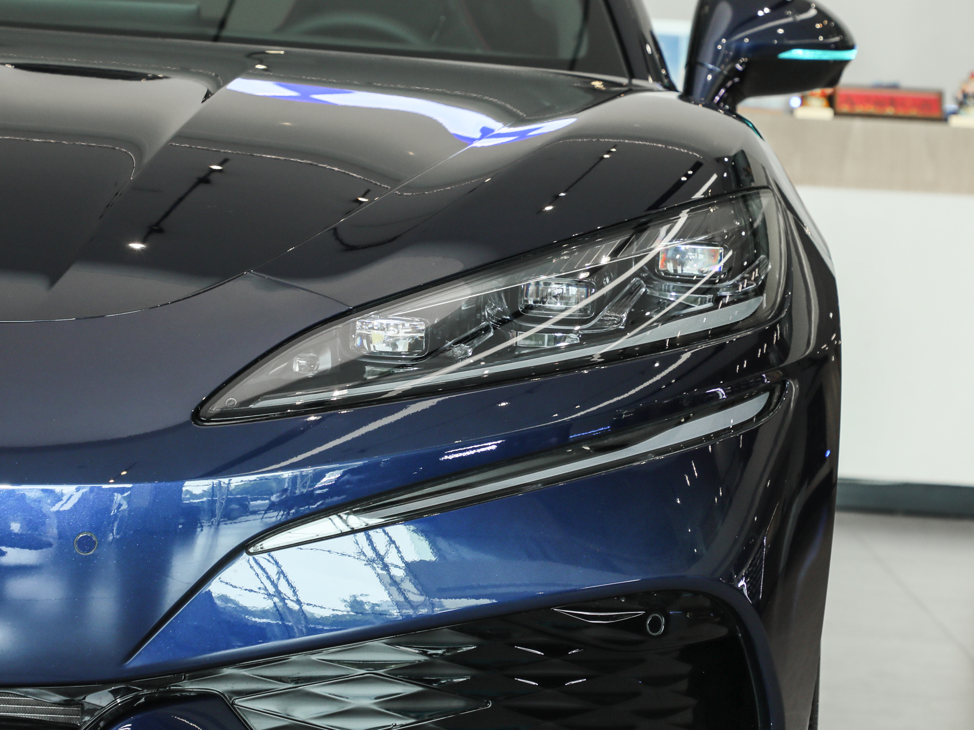 腾势Z9GT 图片