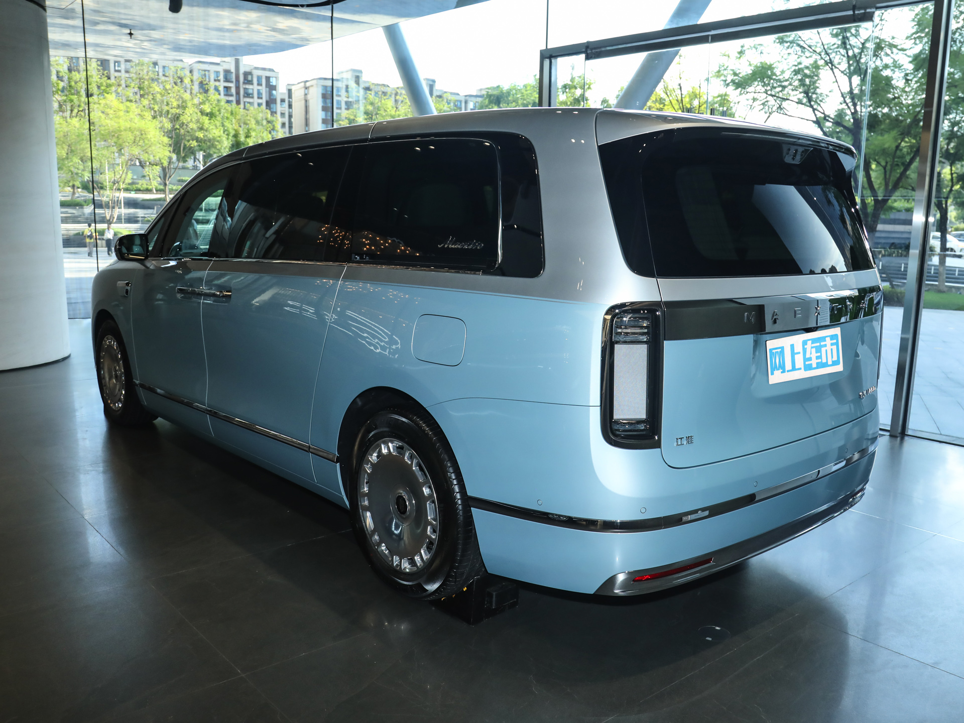 尊界V800 图片