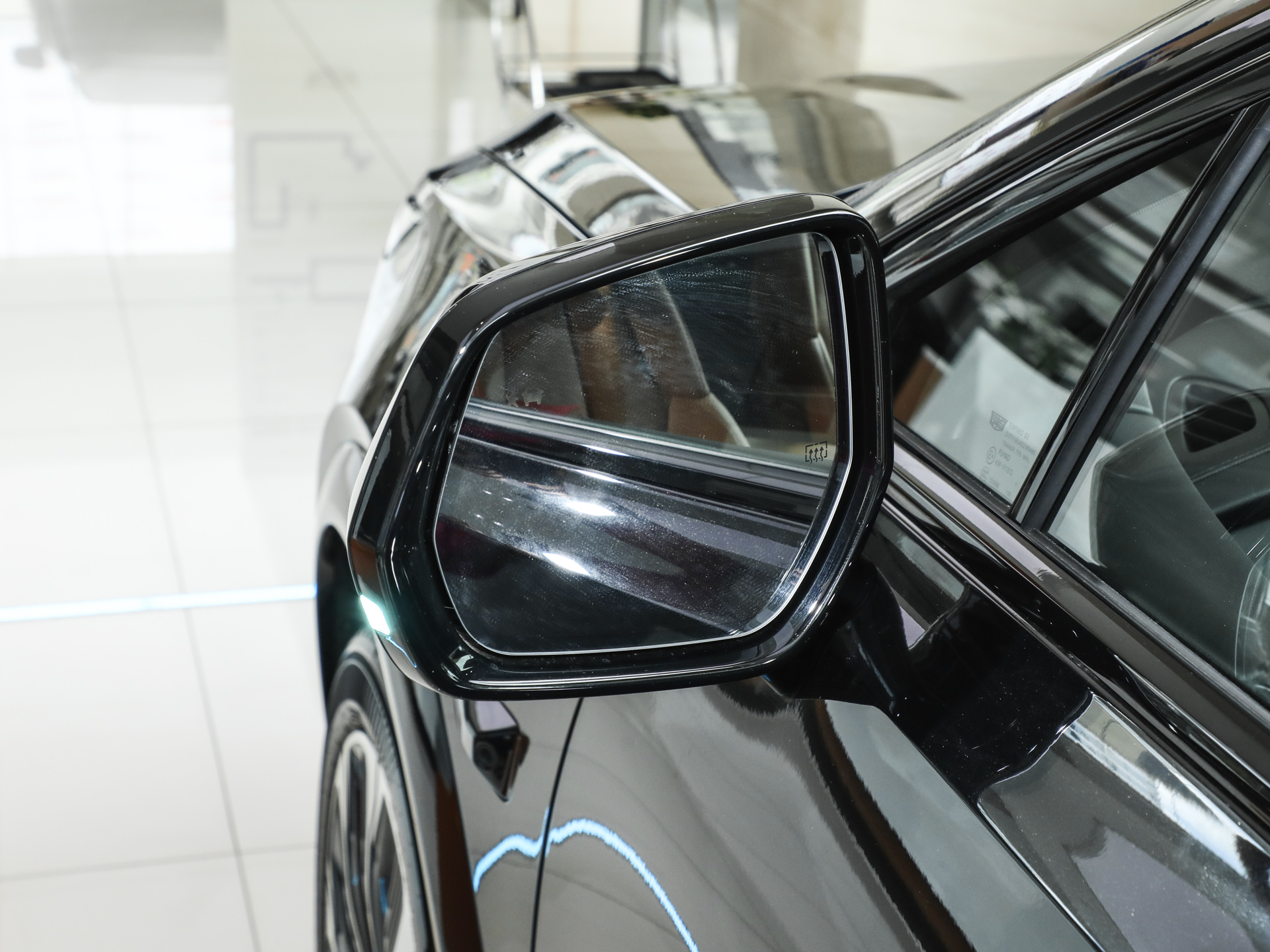 凯迪拉克XT5 PHEV 图片
