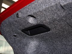 LANCER 2010款 2.0L 自动 BBS轮毂版5座