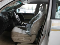 丰田(进口)  普拉多 2.7 AT 驾驶席座椅正视图