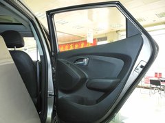 现代ix35 2010款 2.0L 自动 2WD精英版 GLS 5座