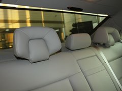 奔驰E级 2011款 E260L 1.8T CGI时尚型