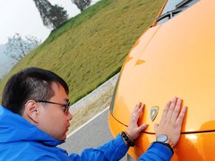 Gallardo 2011款 LP570-4 5.2L AMT Superleggera