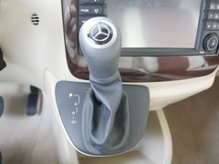 福建奔驰 威霆Vito 119 挂档把手特写度特写