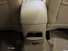 荣威350 2010款 350C 1.5L 自动 讯逸版