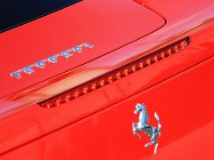 法拉利458 2011款 4.5L DCT 标准型