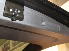 凯雷德ESCALADE 2010款 凯雷德ESCALADE 6.0 Hybrid