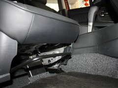 骊威 2010款 1.6L 自动 劲锐版智能型高配 5座