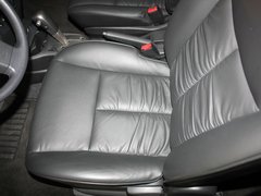 骊威 2010款 1.6L 自动 劲锐版智能型高配 5座