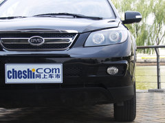比亚迪S6 2011款 2.0L 手动 尊贵型 5座