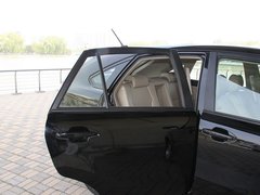 比亚迪S6 2011款 2.0L 手动 尊贵型 5座