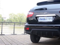 比亚迪S6 2011款 2.0L 手动 尊贵型 5座