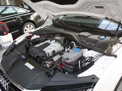 奥迪(进口)  A7 3.0 TFSI S-Tronic quattro 发动机局部特写