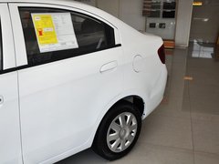 赛欧 2010款 三厢 1.4SX EMT 优逸版