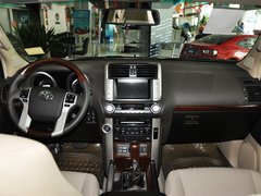 一汽丰田  4.0L AT 中控台整体
