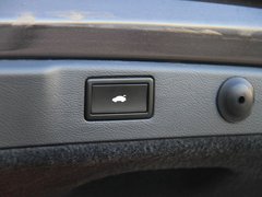 辉腾 2011款 V6 3.6L 4座加长Individual版