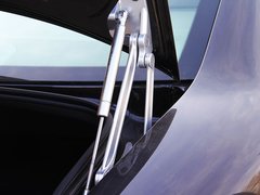 辉腾 2011款 V6 3.6L 4座加长Individual版