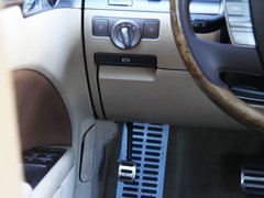 辉腾 2011款 V6 3.6L 4座加长Individual版